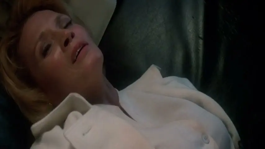 Dressed to Kill (1980) Scene