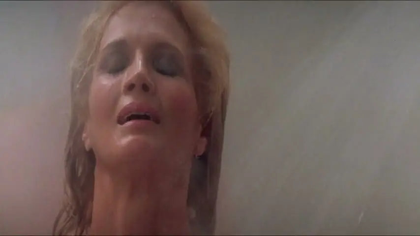 Dressed to Kill (1980) Scene