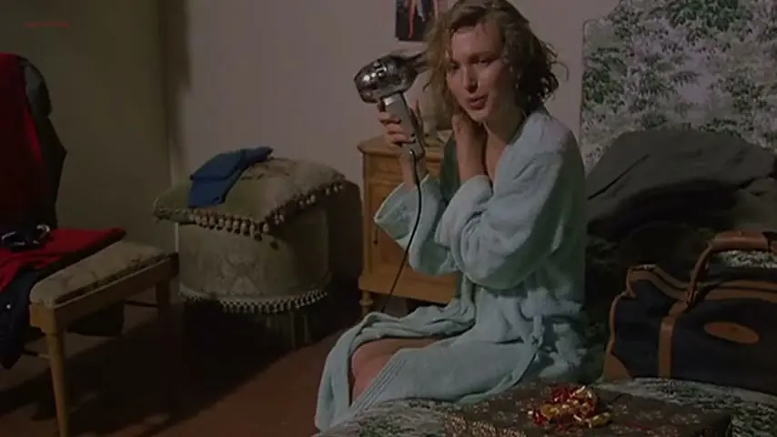 Hanna D. - La ragazza del Vondel Park (1984) Scene