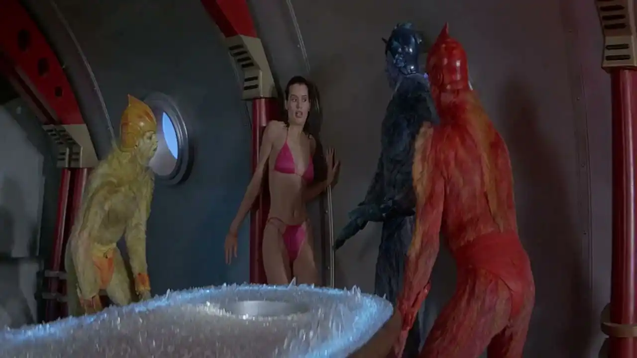 Earth Girls Are Easy (1988) Scene