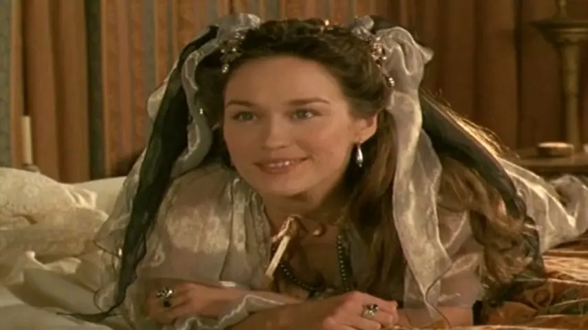 Dames Galantes (1990) Scene