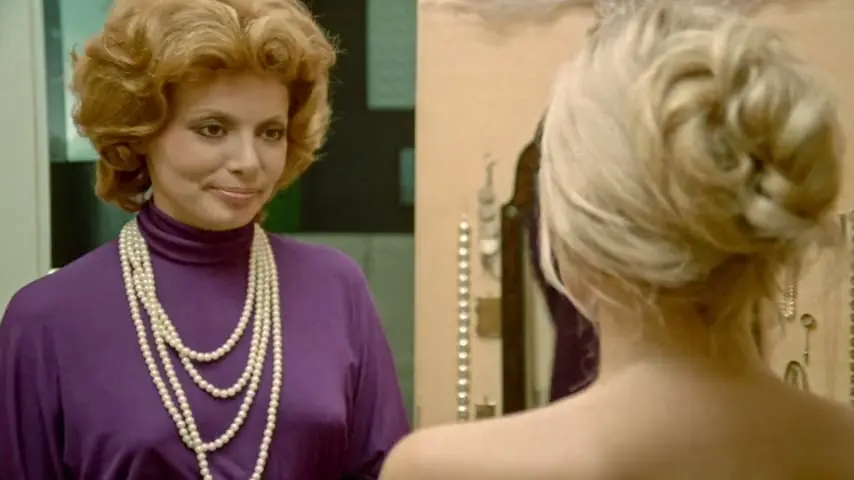Karin Schubert in La punition (1973) Scene