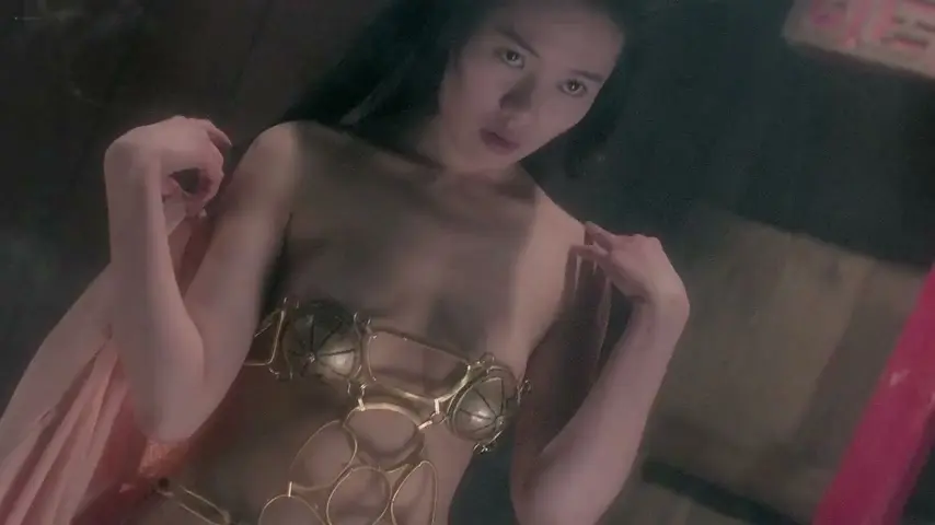 Qi Shu, Loletta Lee, etc in Sex and Zen II (1996)