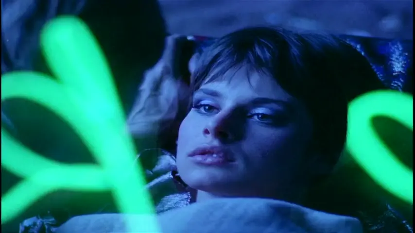One from the Heart (1981) Scene