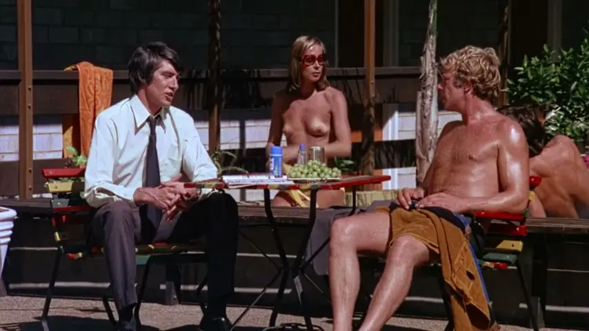 Scobie Malone (1975) Scene