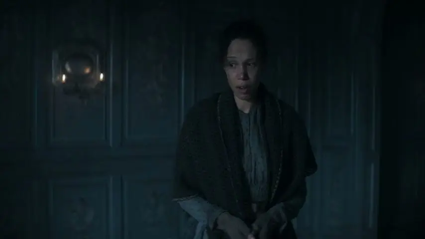 Vinette Robinson in A Christmas Carol (2019) Scene