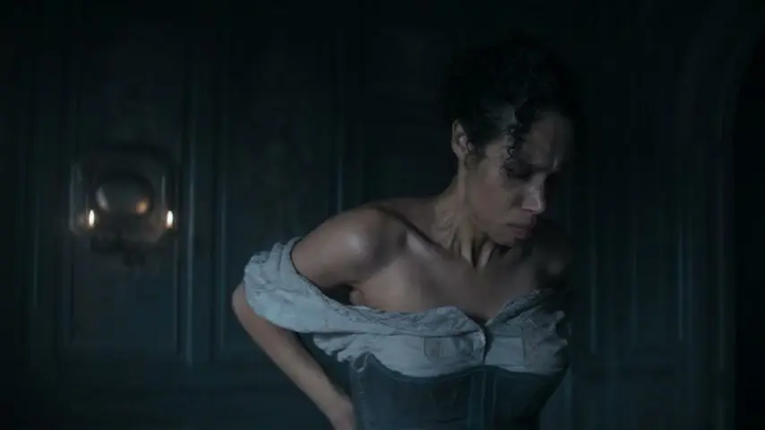 Vinette Robinson in A Christmas Carol (2019) Scene