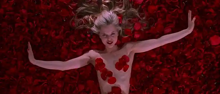 Mena Suvari Nude Scene in American Beauty (1999) thumb
